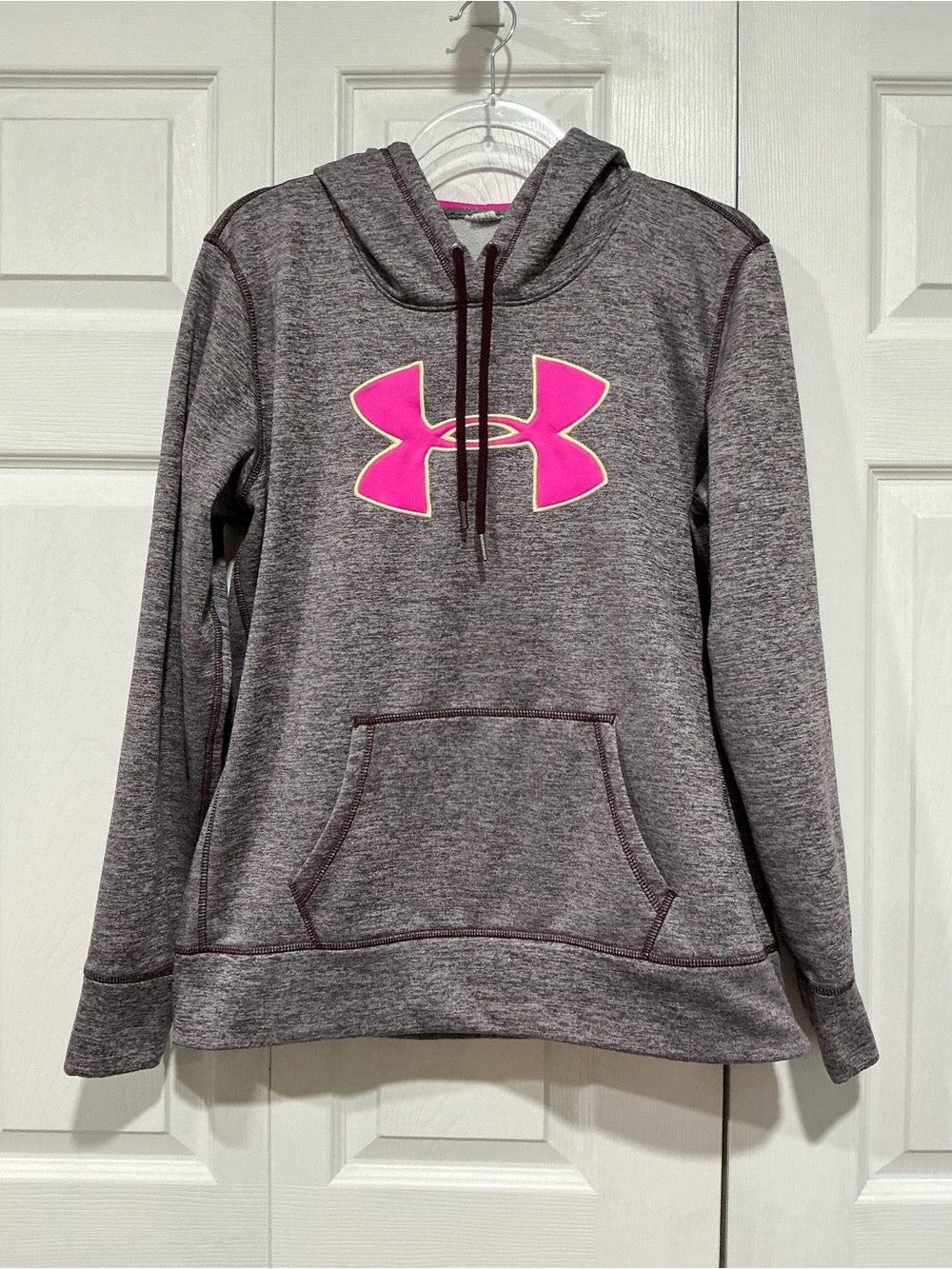 💙 Under Armour Gray / Plum Pullover Sweatshirt Hoodie Pink Logo (01475)